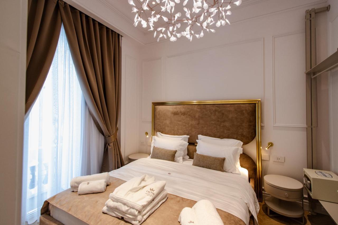 The Crown Boutique & 4* Tirana